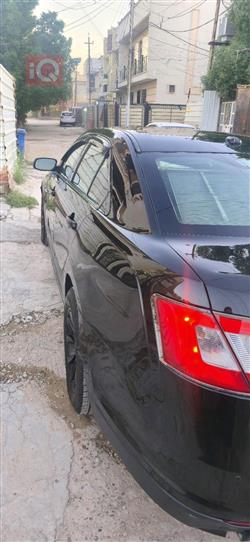 Ford Taurus